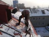 Уборка снега с крыш. Высотные работы / Новосибирск